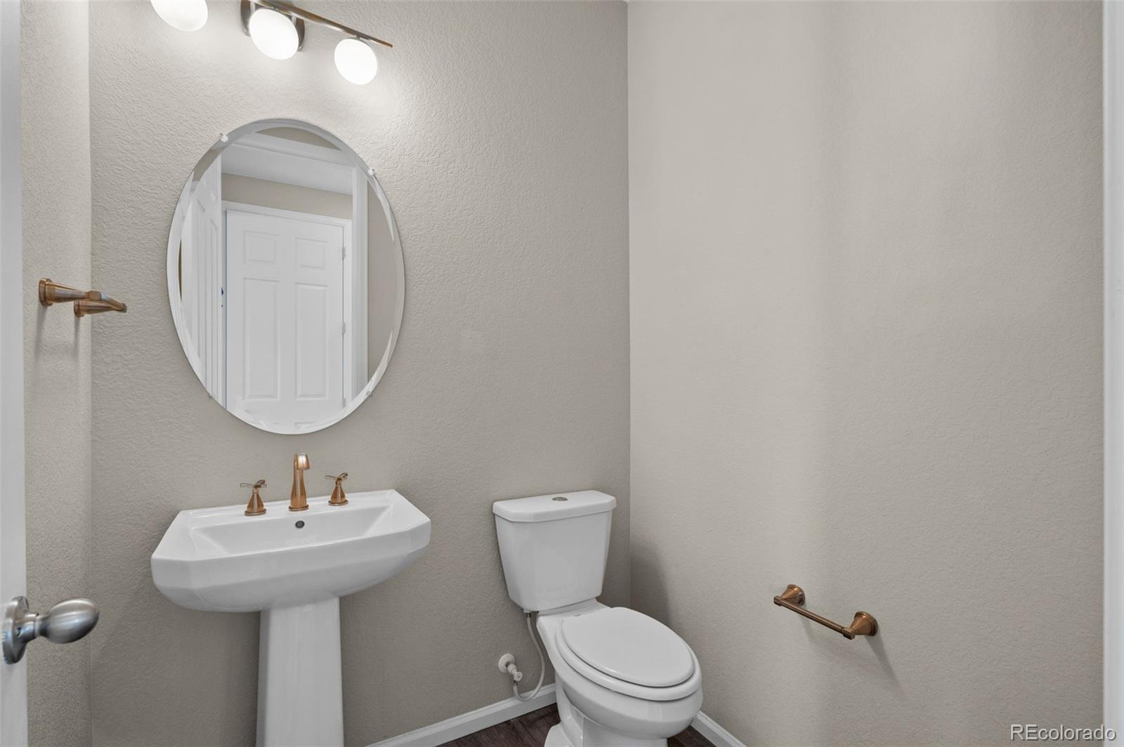 MLS Image #24 for 24231 e 40th avenue,aurora, Colorado
