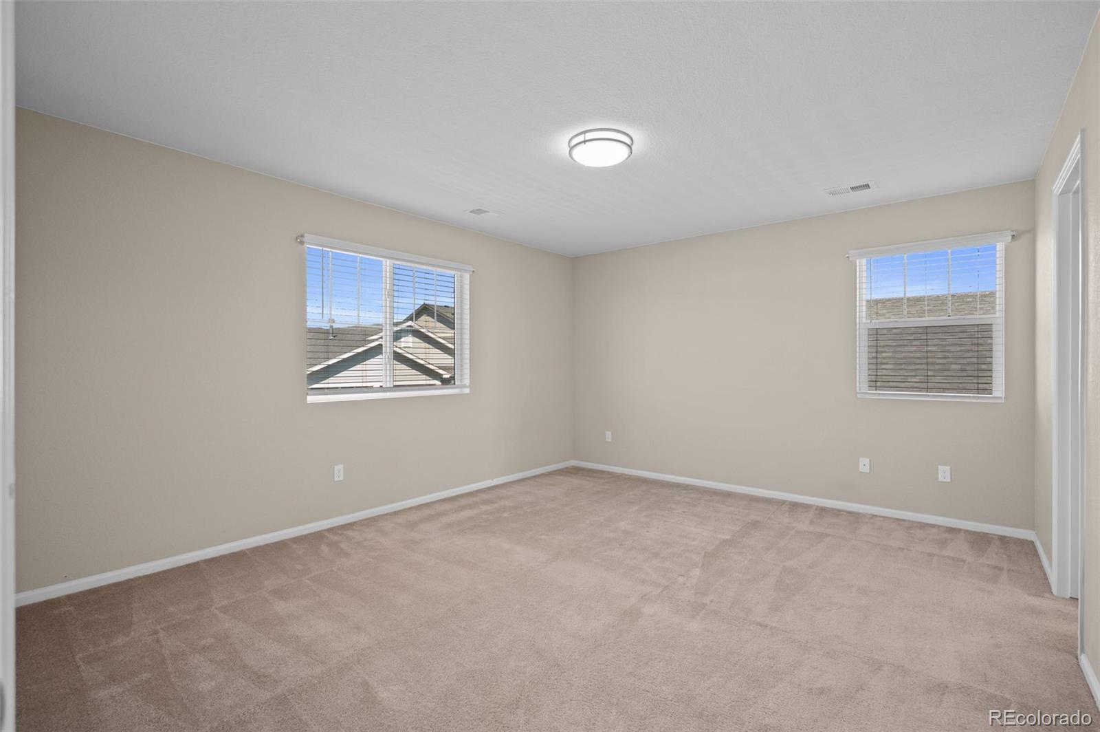 MLS Image #26 for 24231 e 40th avenue,aurora, Colorado