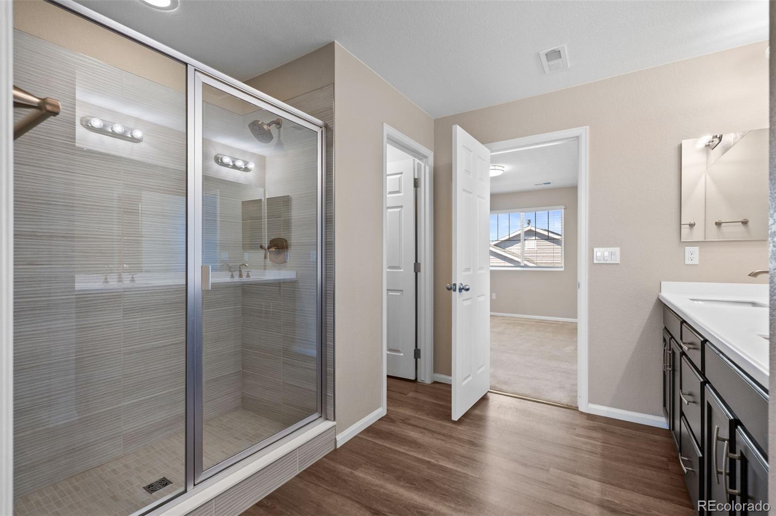 MLS Image #28 for 24231 e 40th avenue,aurora, Colorado