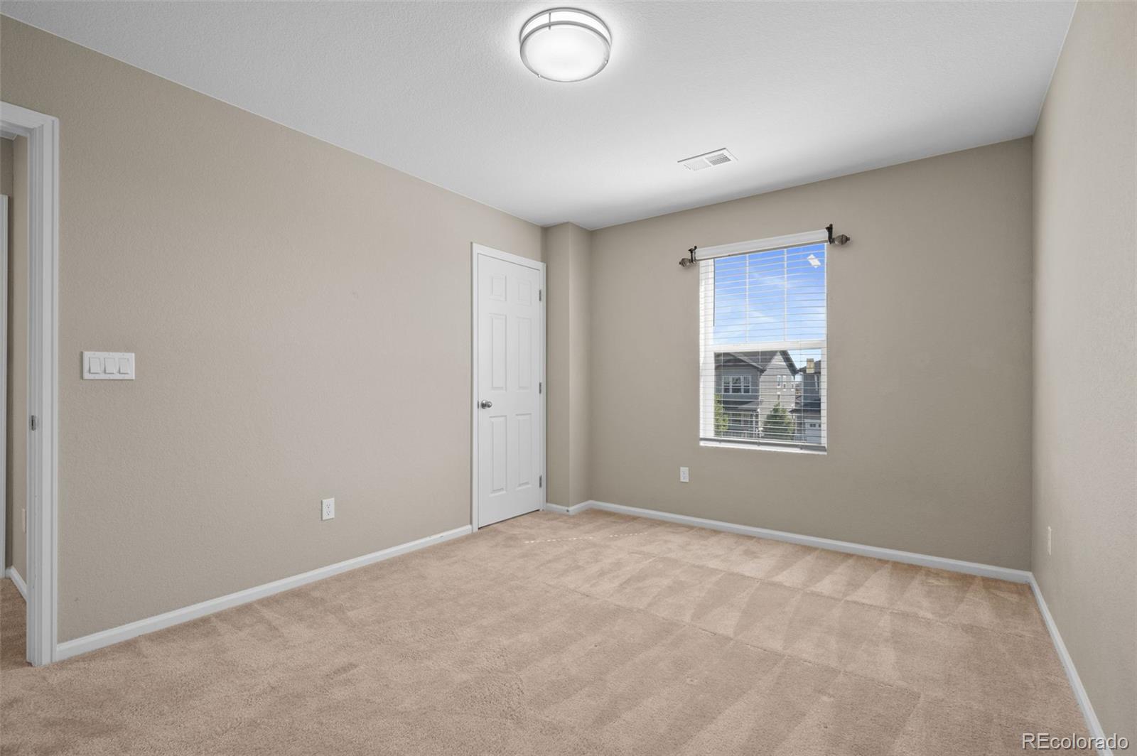 MLS Image #29 for 24231 e 40th avenue,aurora, Colorado