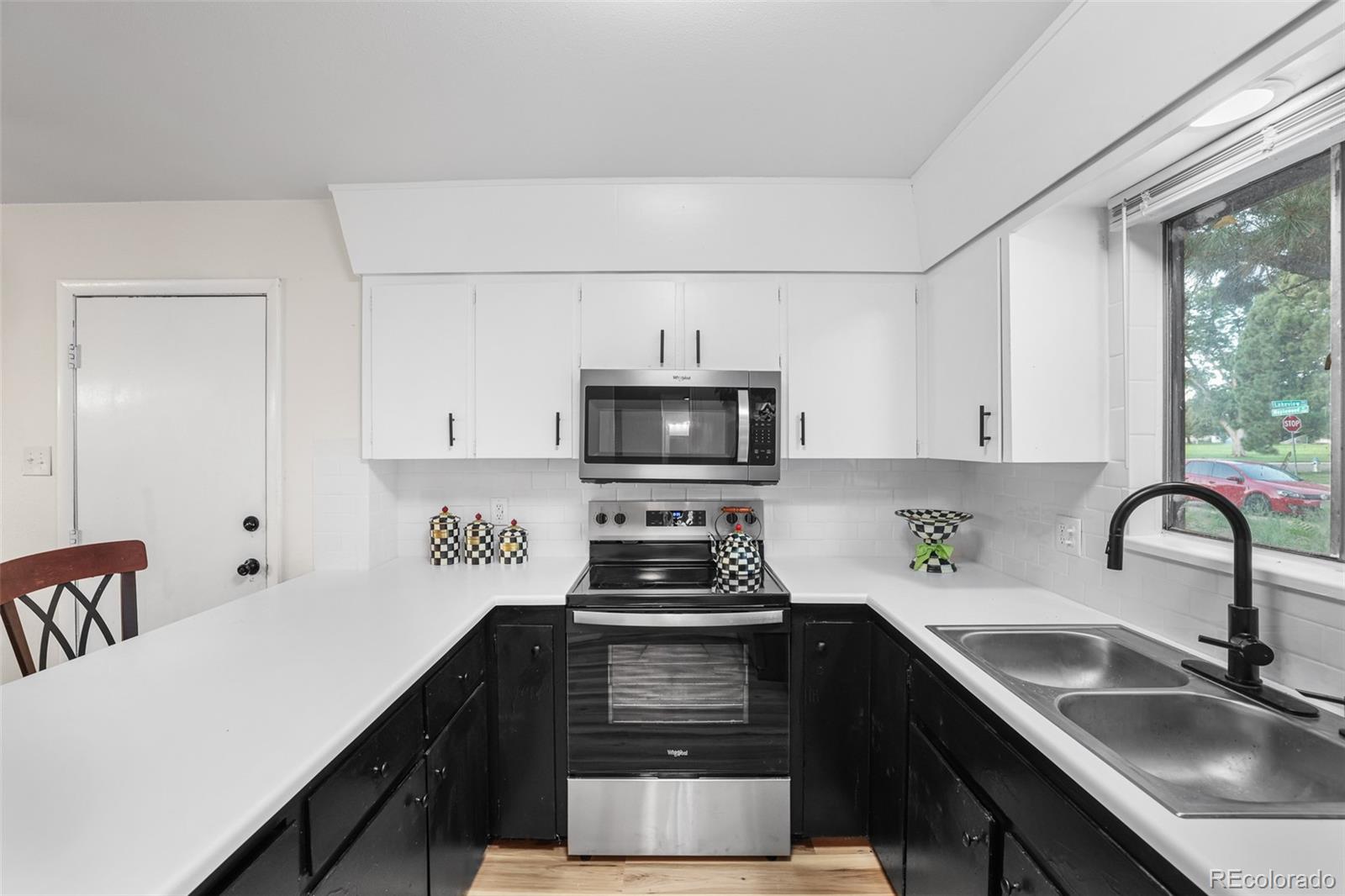 MLS Image #5 for 1818  maplewood drive,pueblo, Colorado