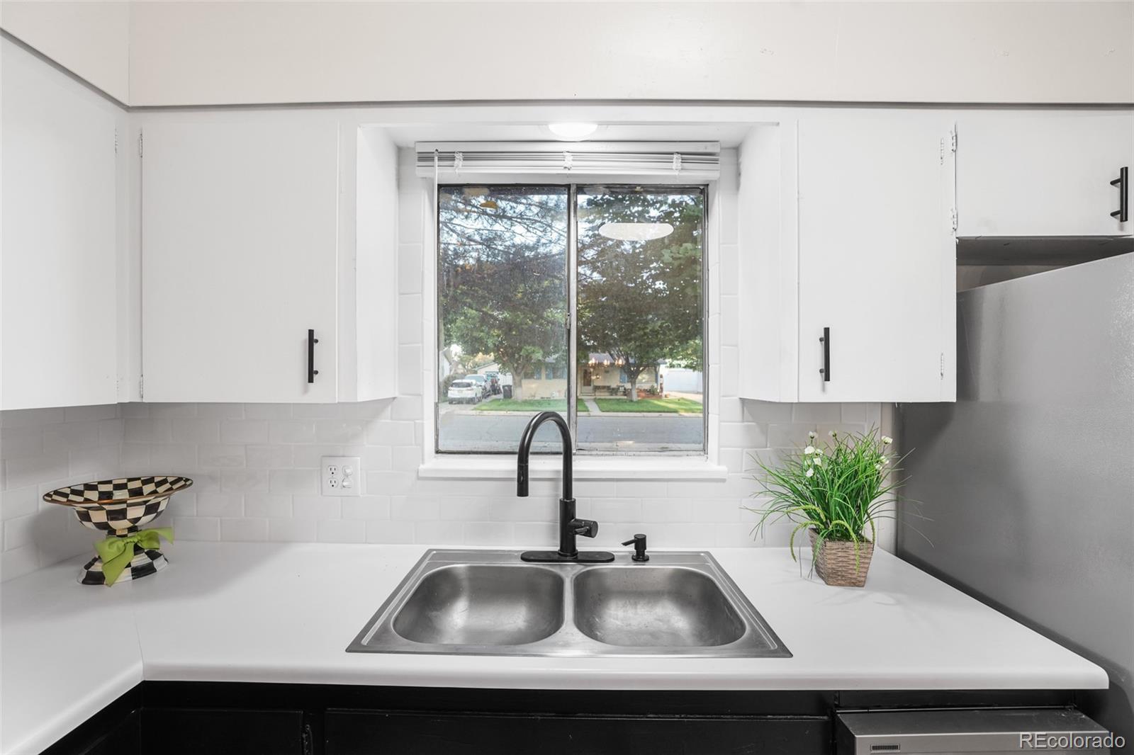 MLS Image #6 for 1818  maplewood drive,pueblo, Colorado