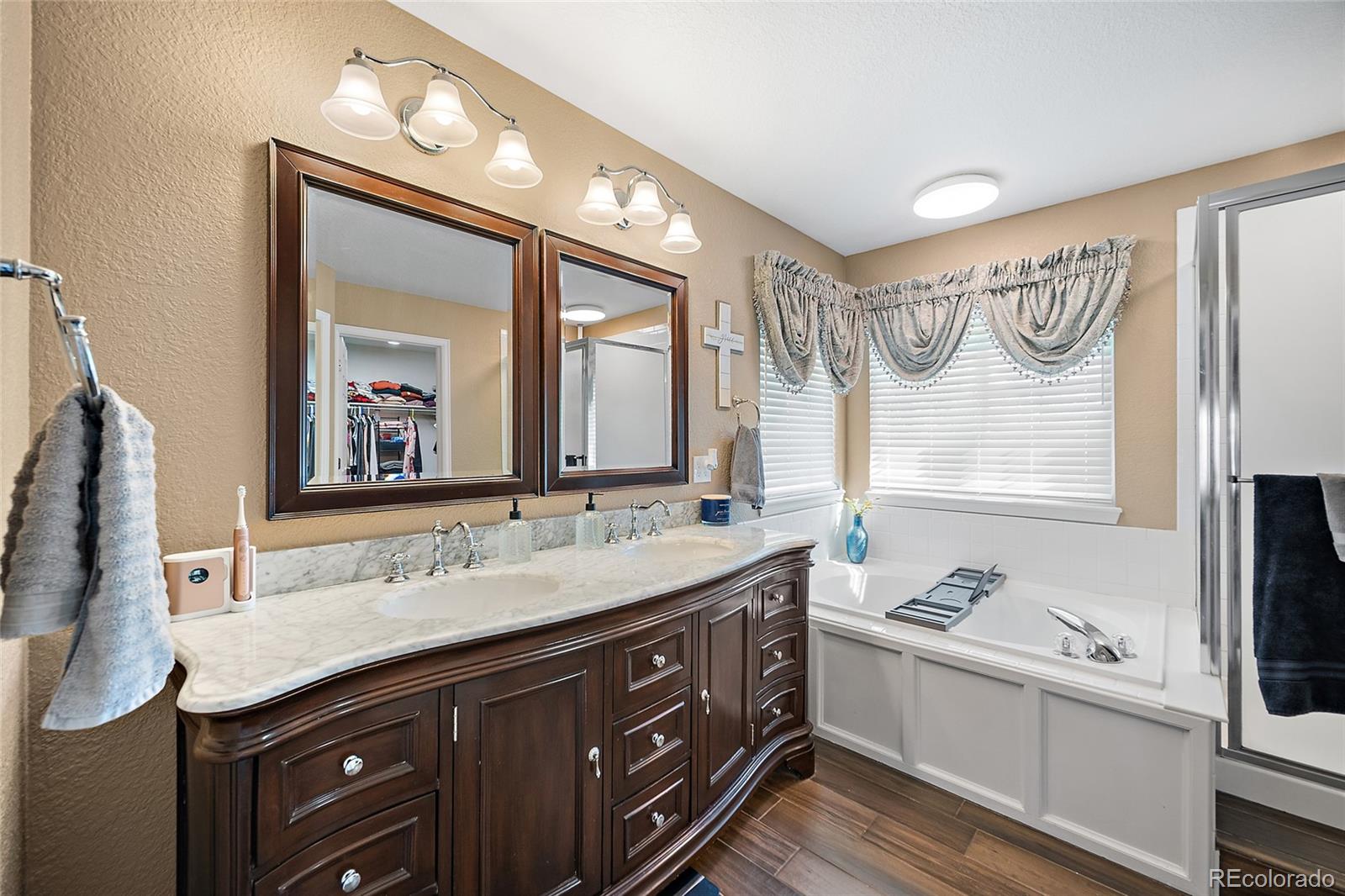 MLS Image #15 for 23450  bent oaks way,parker, Colorado