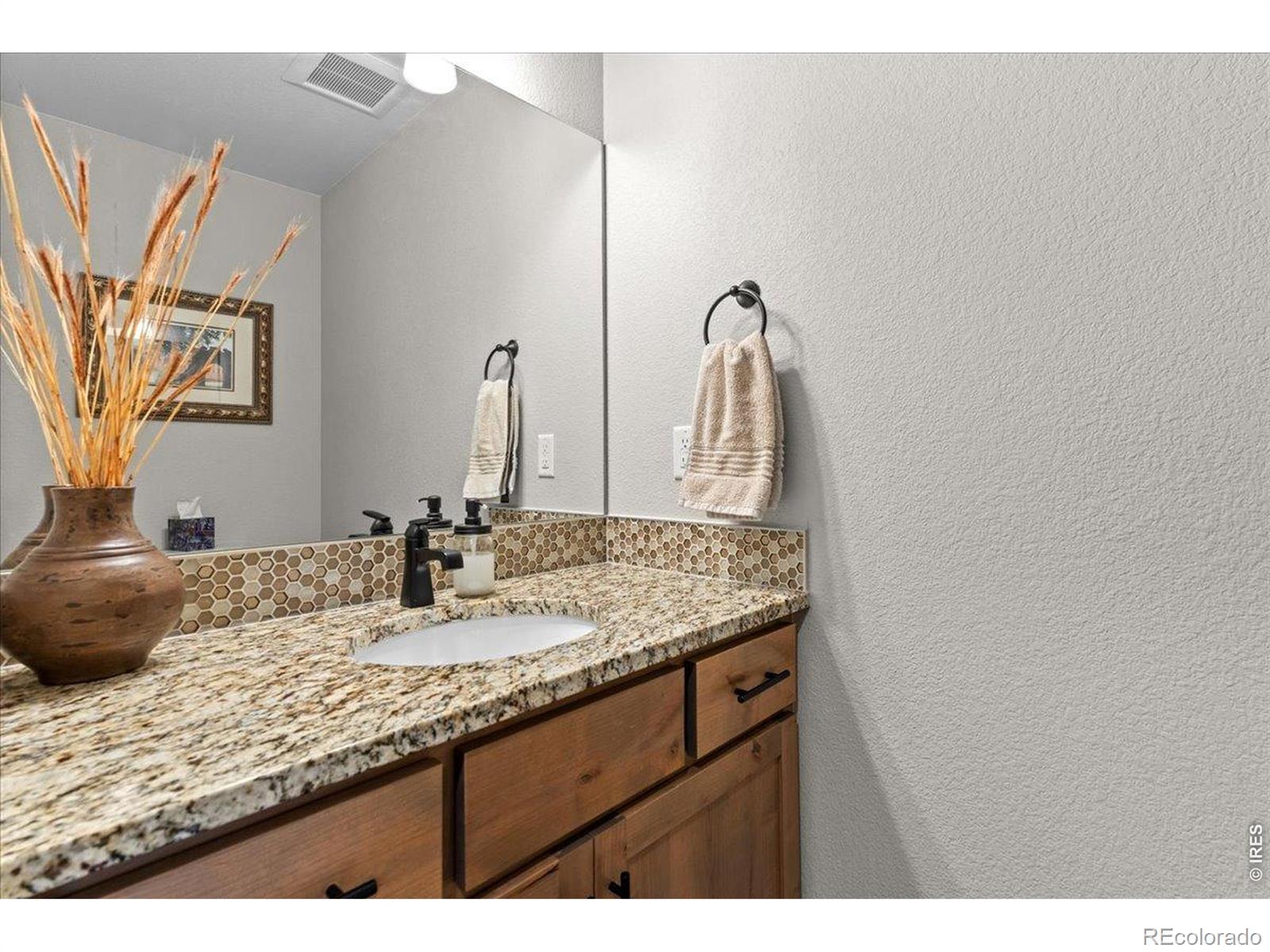 MLS Image #17 for 1145 e 2nd street,loveland, Colorado
