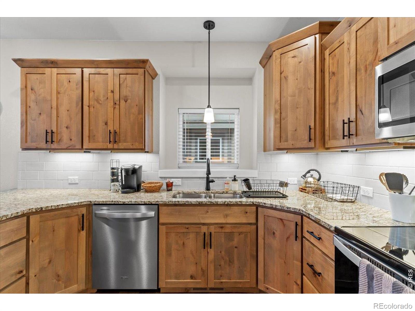 MLS Image #9 for 1145 e 2nd street,loveland, Colorado