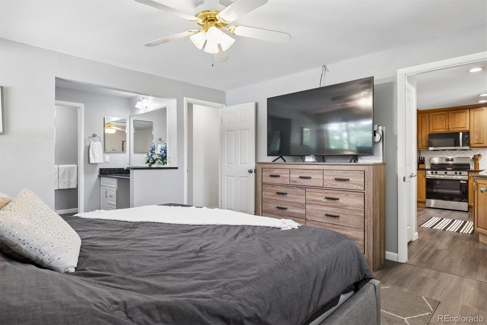 MLS Image #17 for 5333 w canyon trail,littleton, Colorado