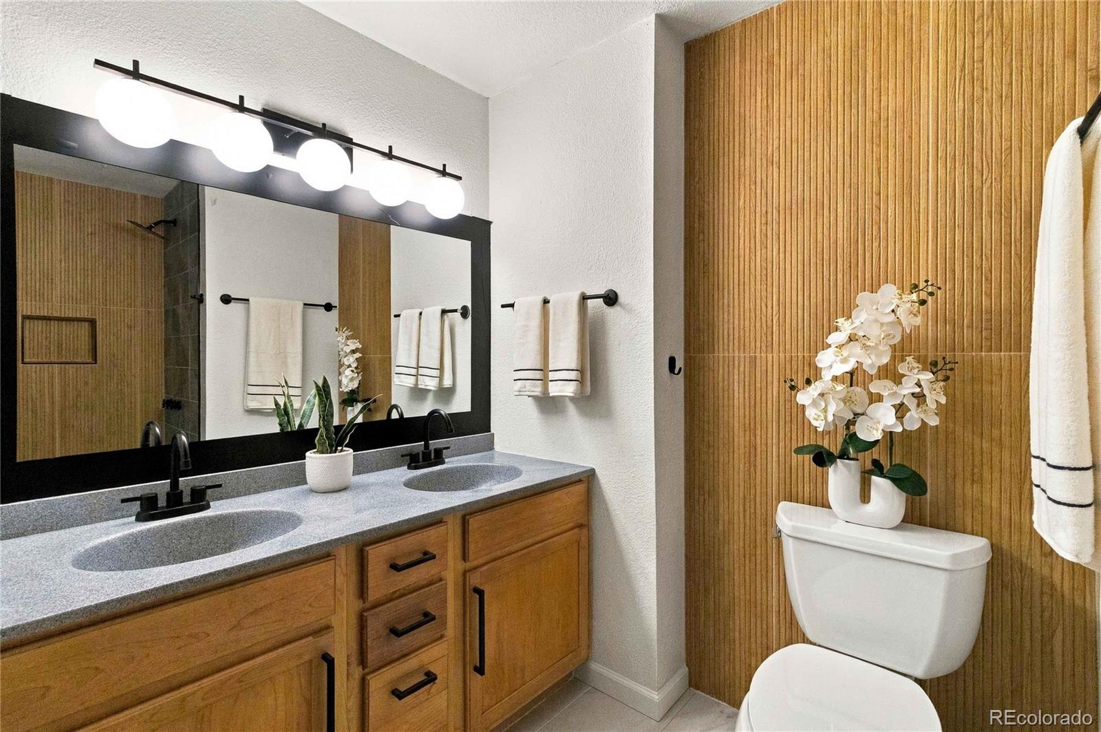 MLS Image #23 for 7452 e jarvis place,denver, Colorado
