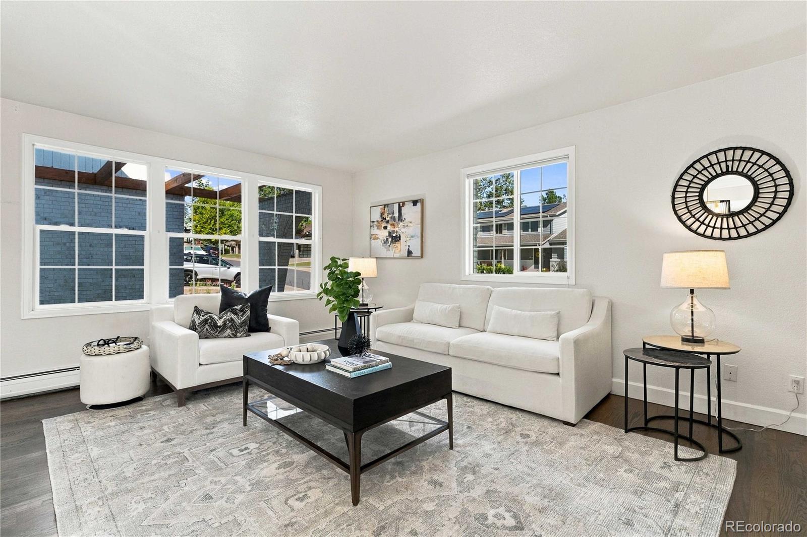 MLS Image #6 for 7452 e jarvis place,denver, Colorado