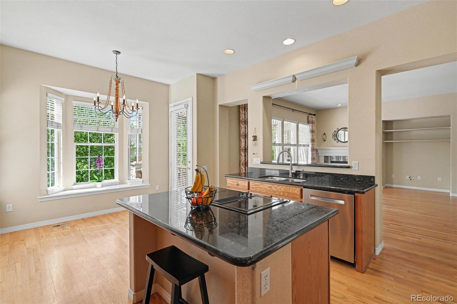 MLS Image #8 for 7014 s malaya way,aurora, Colorado