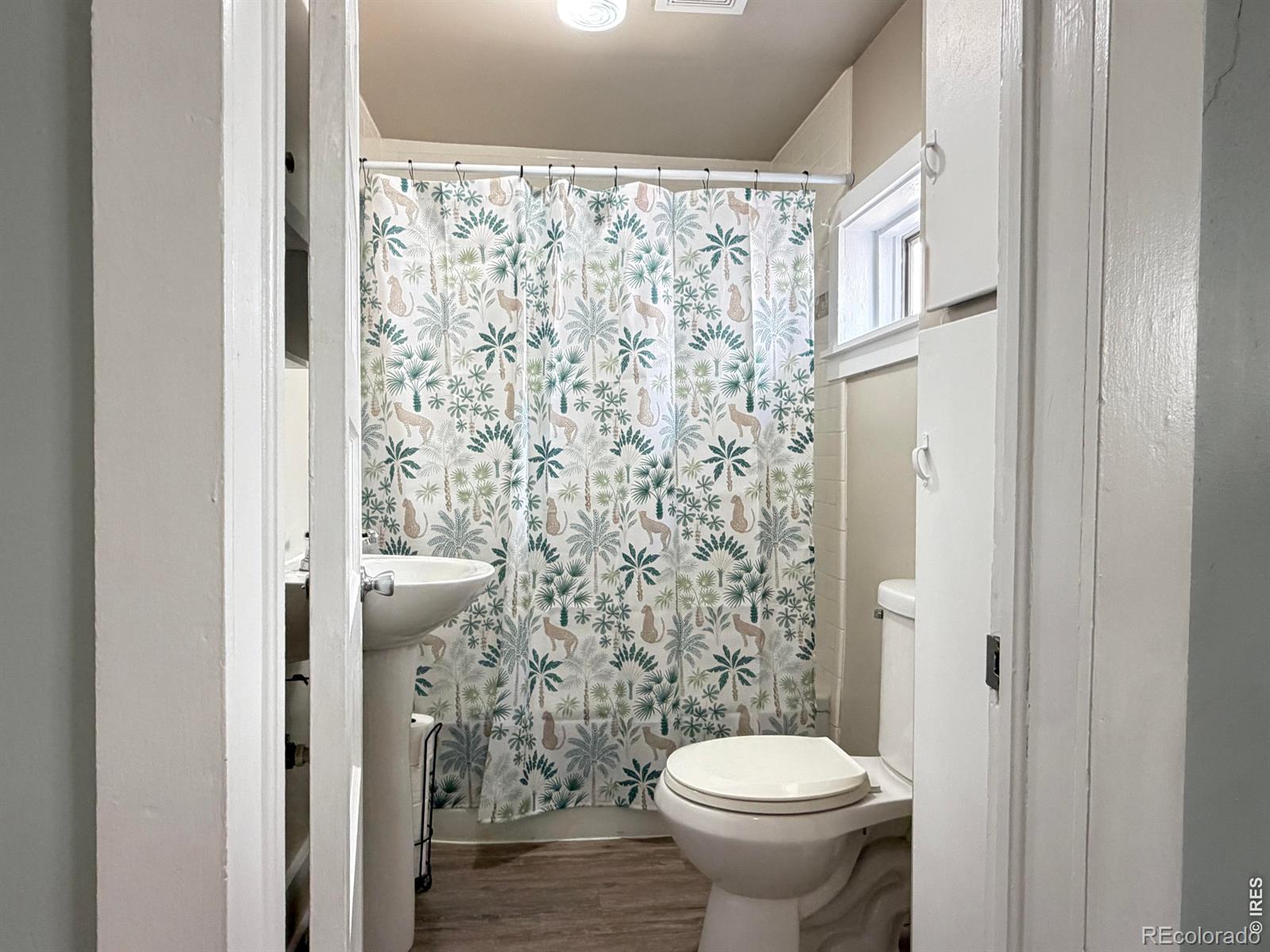 MLS Image #13 for 1129 e 2nd street,loveland, Colorado