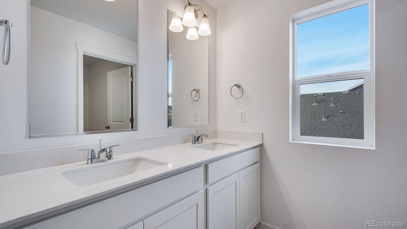 MLS Image #32 for 9934  danube court,commerce city, Colorado