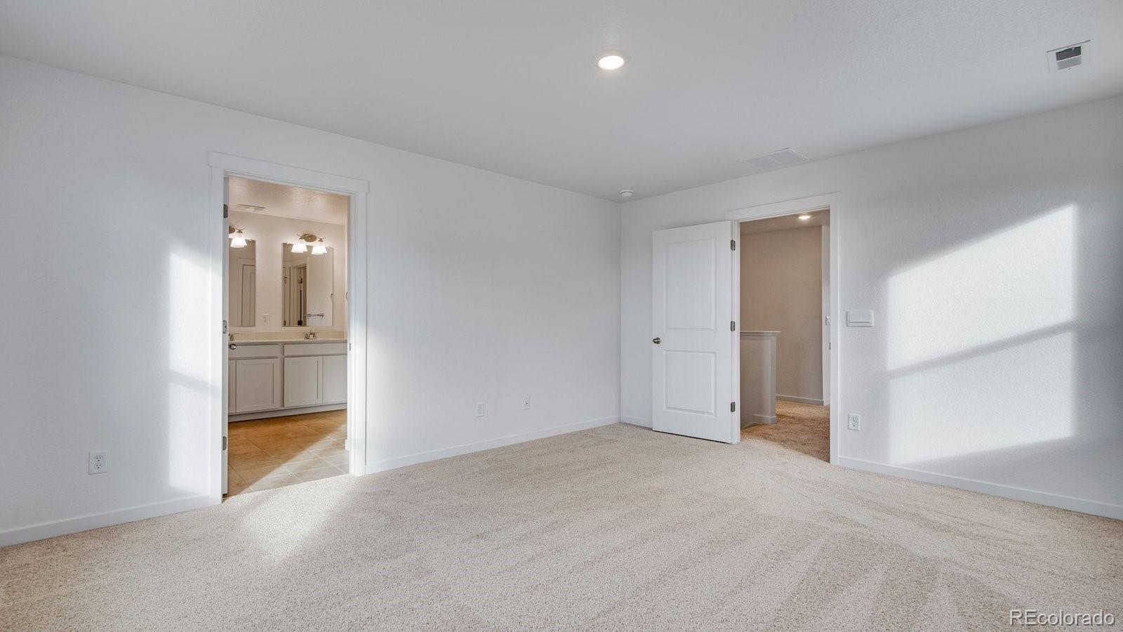 MLS Image #39 for 9934  danube court,commerce city, Colorado