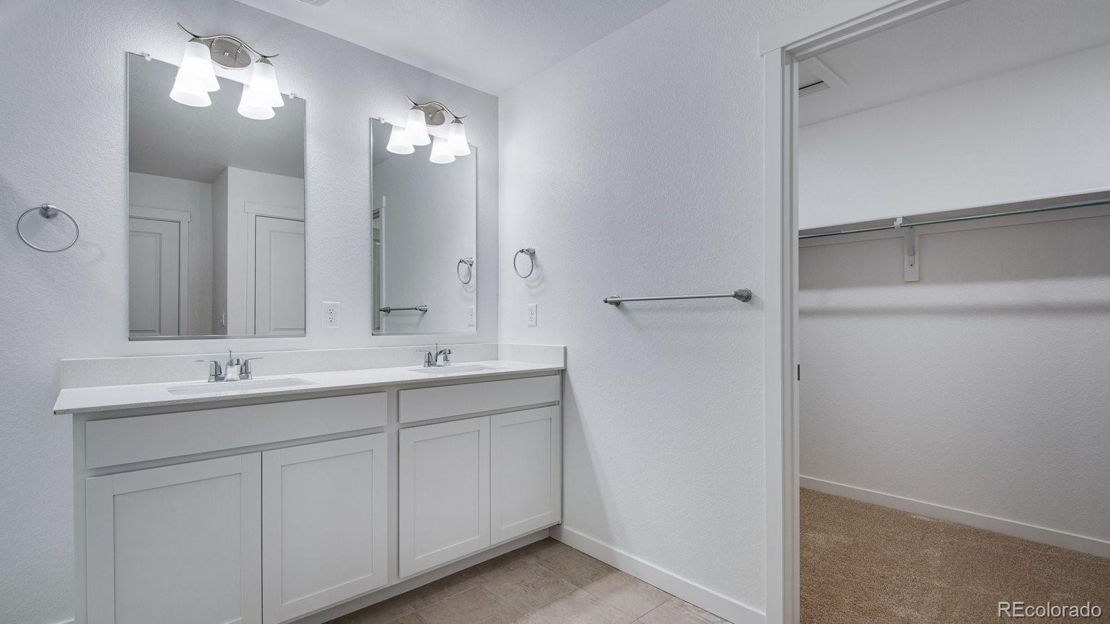 MLS Image #41 for 9934  danube court,commerce city, Colorado