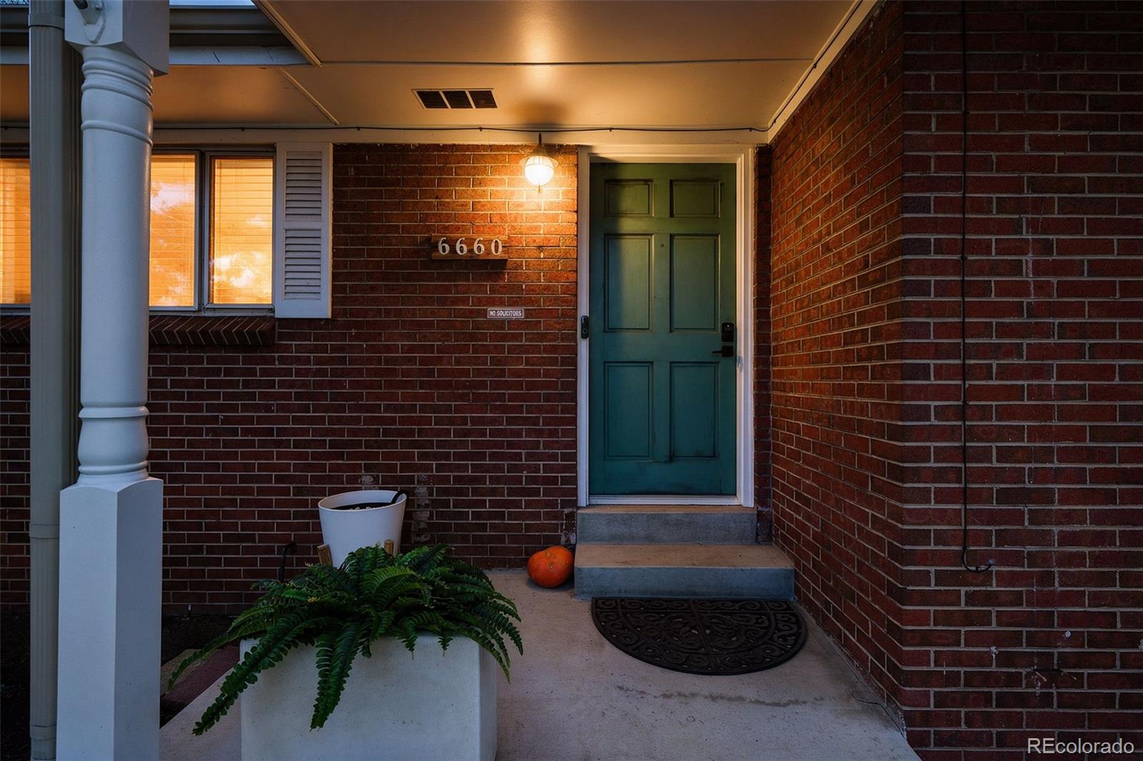 MLS Image #1 for 6660 w 12th place,lakewood, Colorado