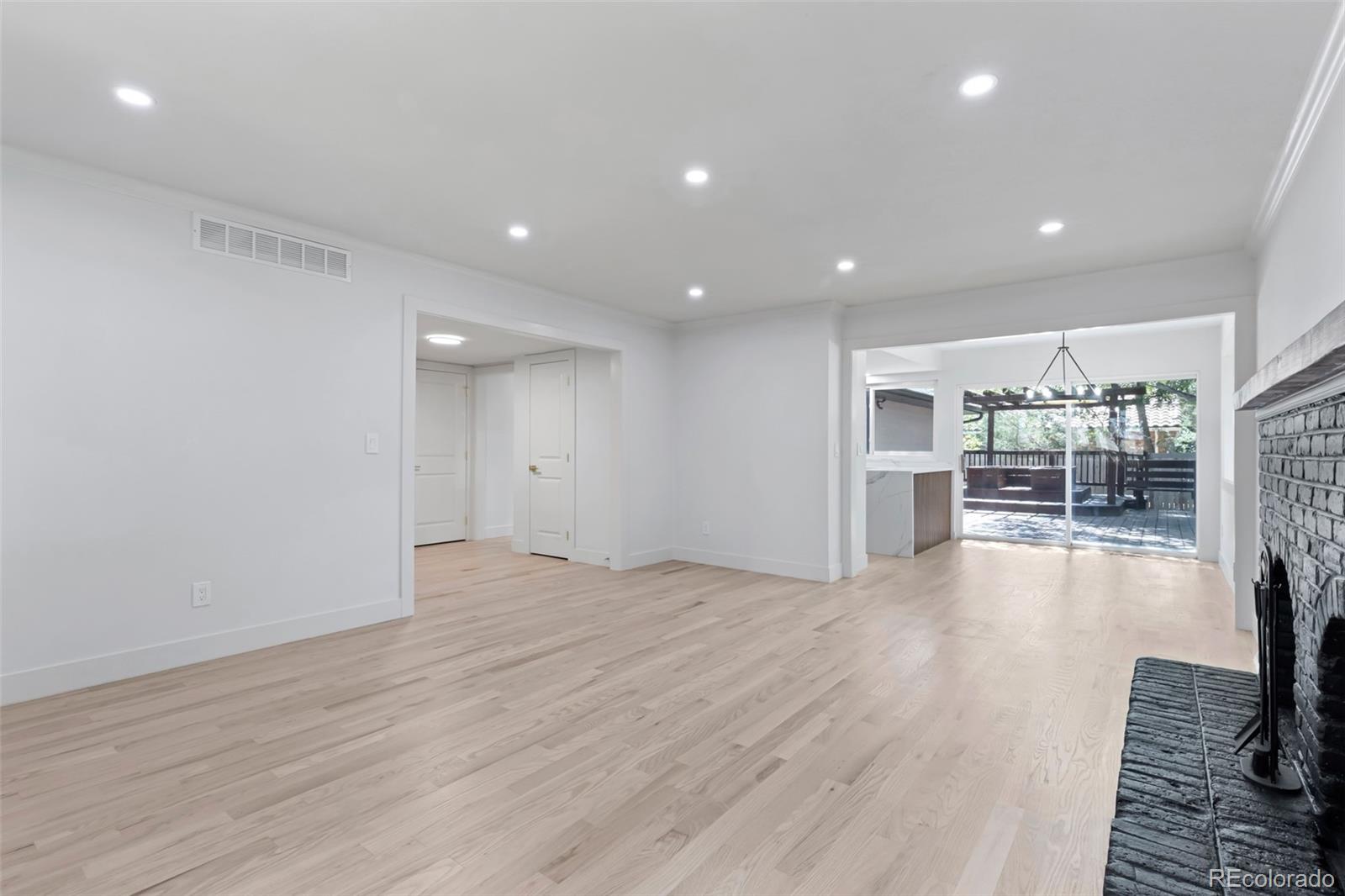 MLS Image #12 for 6751 s lamar street,littleton, Colorado