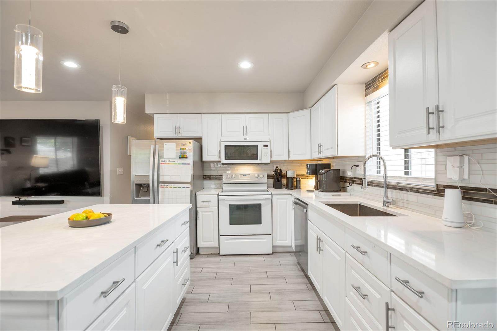 MLS Image #7 for 3250 w walsh place,denver, Colorado
