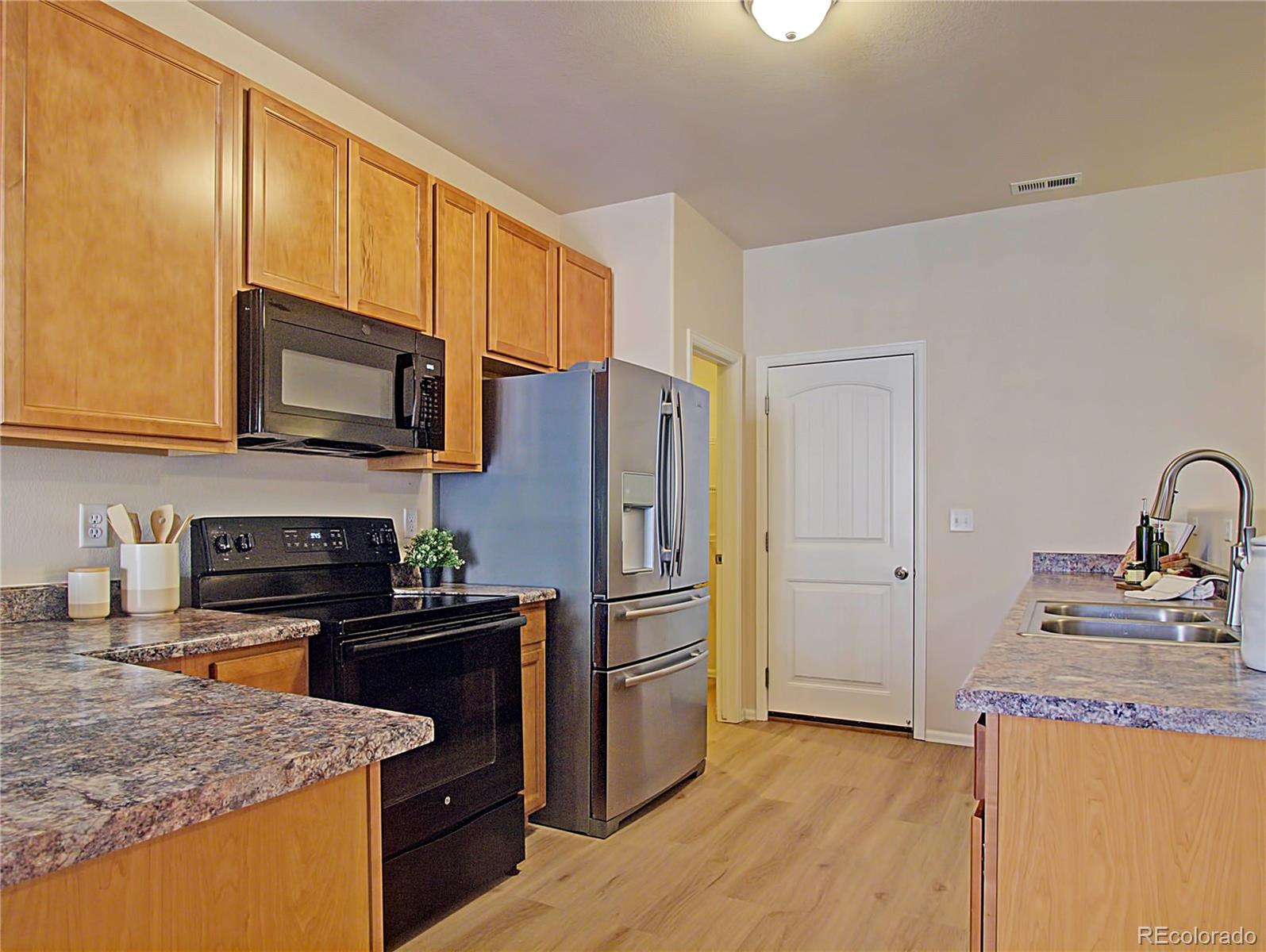 MLS Image #10 for 4794  kerry lynn view ,colorado springs, Colorado
