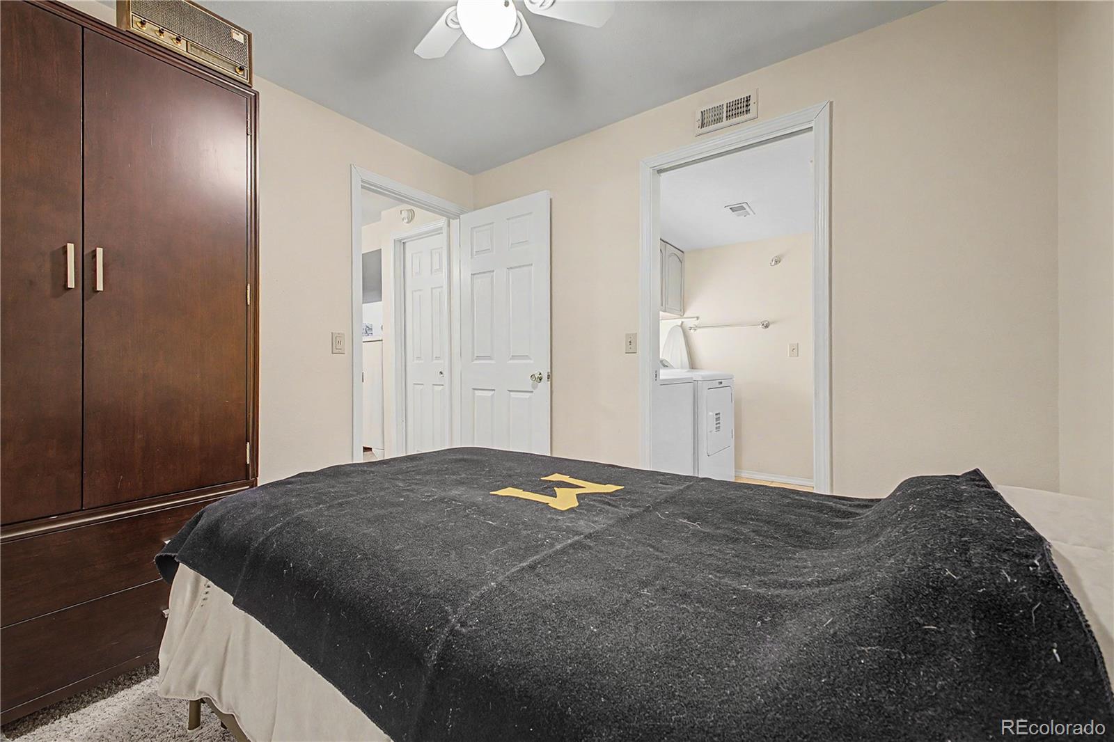 MLS Image #20 for 1560 s quebec way,denver, Colorado
