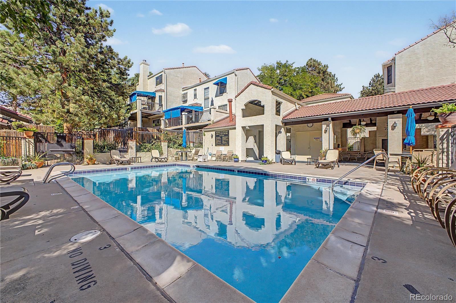 MLS Image #27 for 1560 s quebec way,denver, Colorado