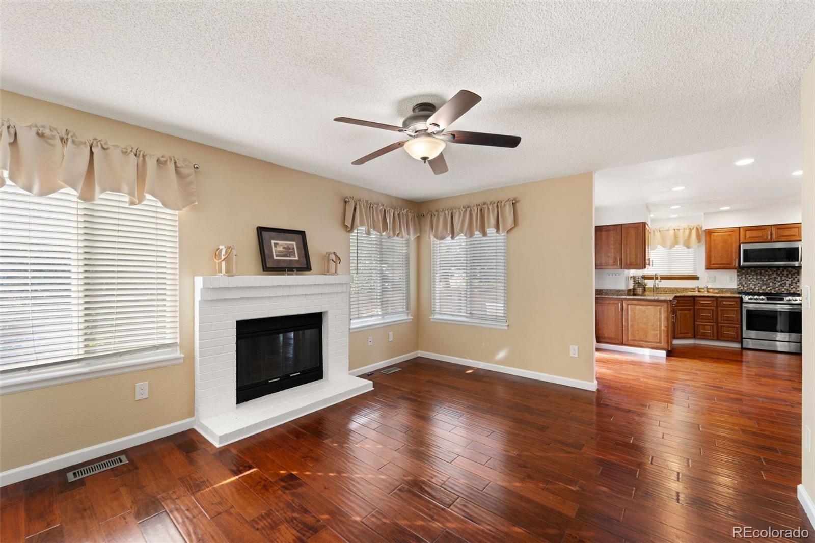 MLS Image #13 for 975  cobblestone drive,highlands ranch, Colorado