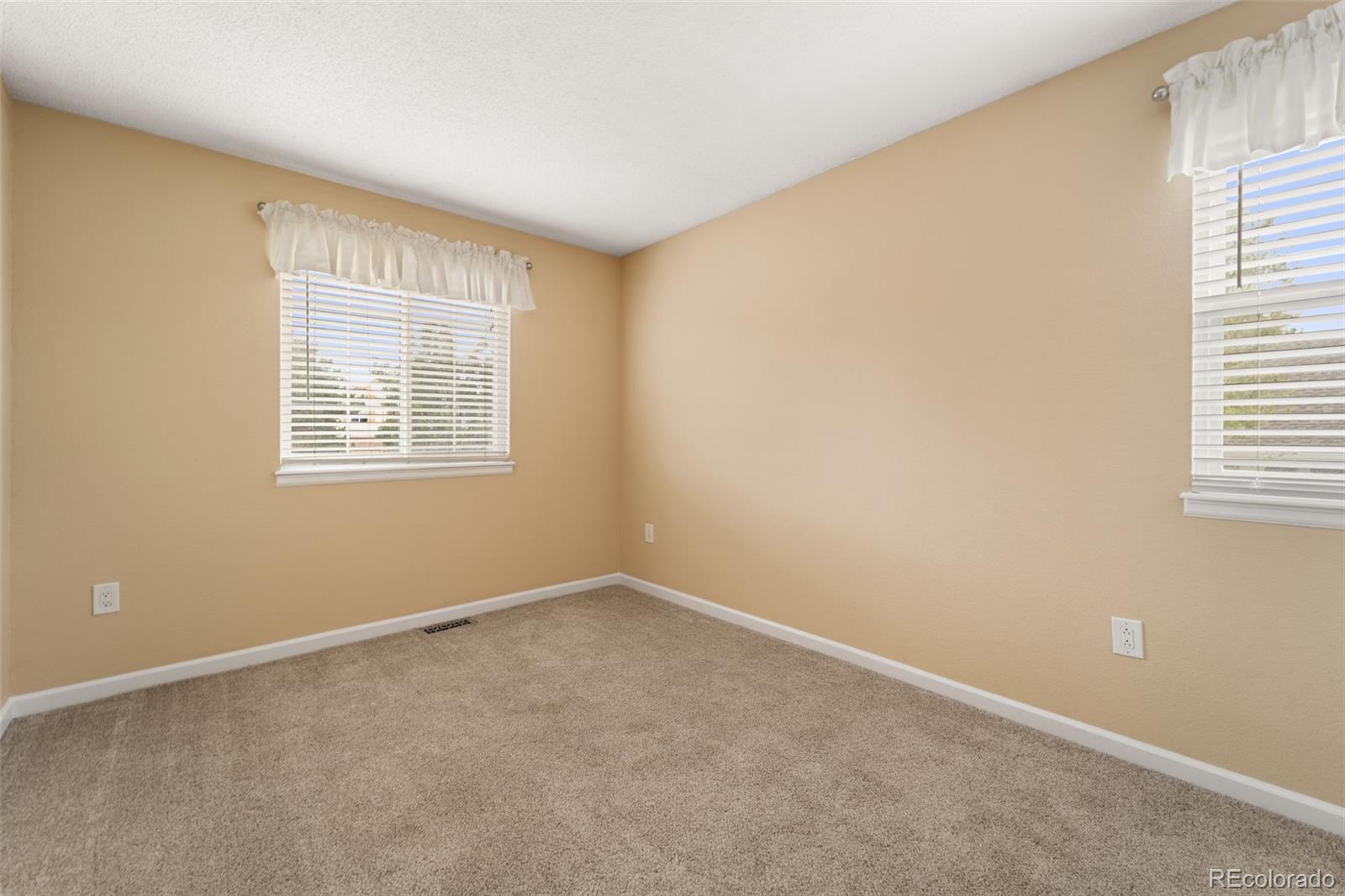 MLS Image #22 for 975  cobblestone drive,highlands ranch, Colorado