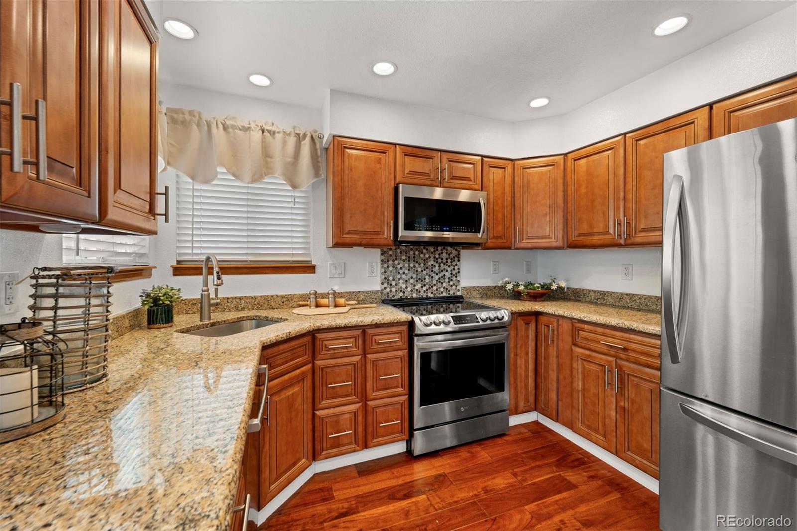 MLS Image #7 for 975  cobblestone drive,highlands ranch, Colorado