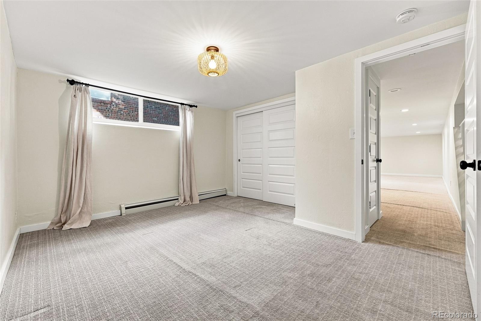 MLS Image #36 for 3945 s jersey street,denver, Colorado