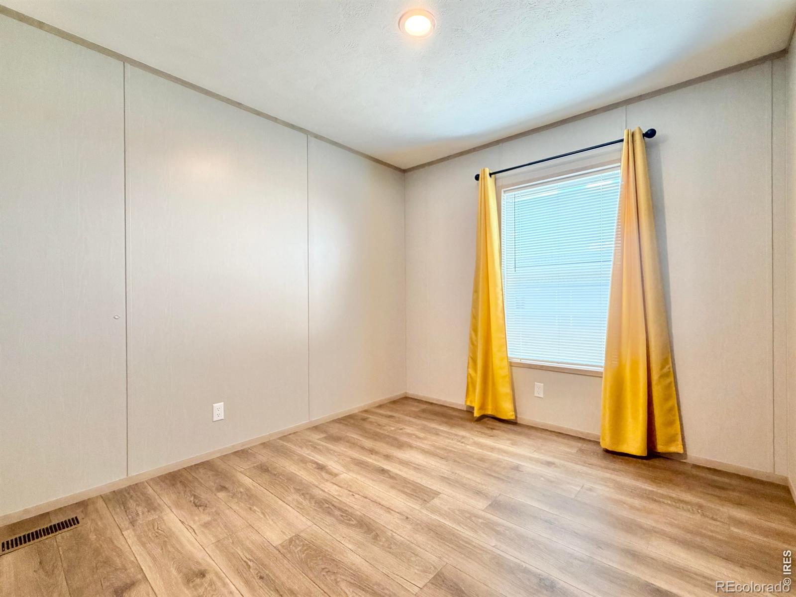MLS Image #23 for 41876  county road 80 ,briggsdale, Colorado