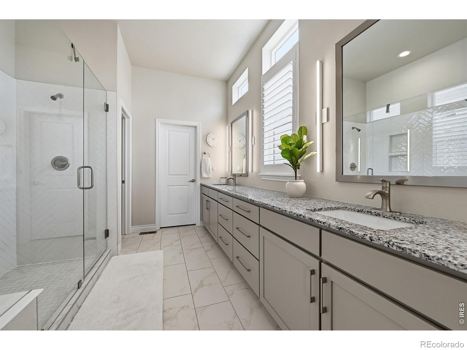 MLS Image #13 for 19085 w 94th avenue,arvada, Colorado