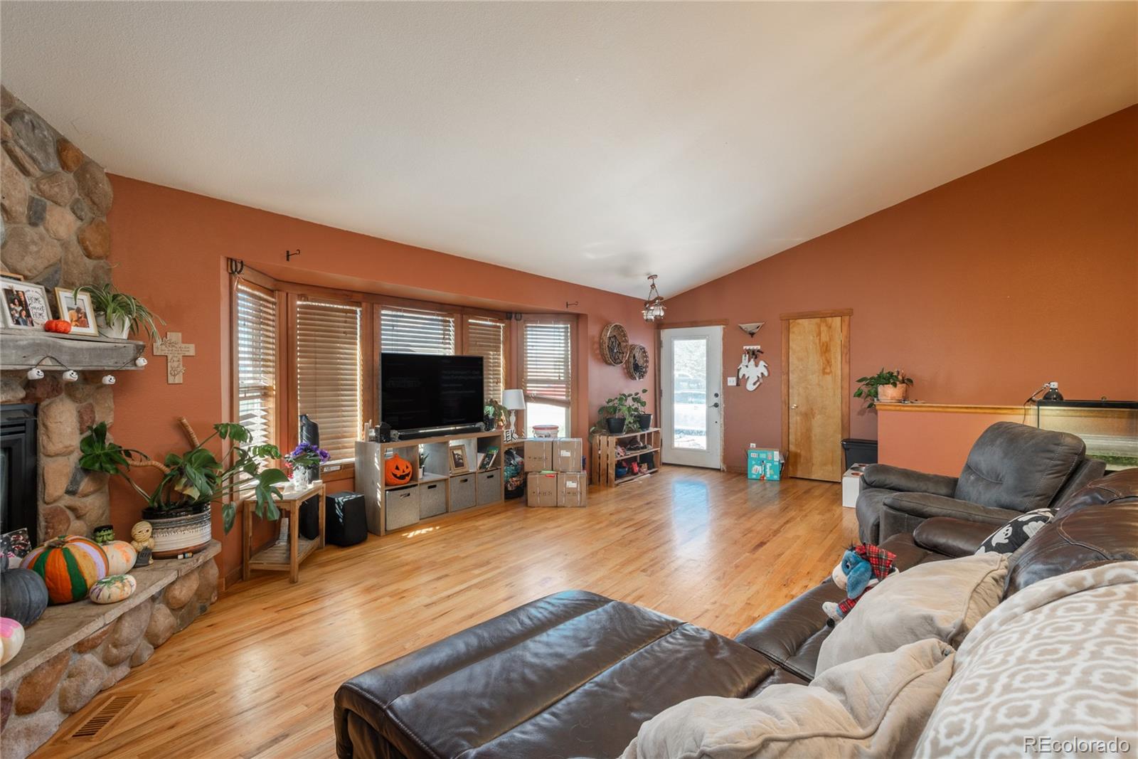 MLS Image #4 for 6950  hodgen road,colorado springs, Colorado