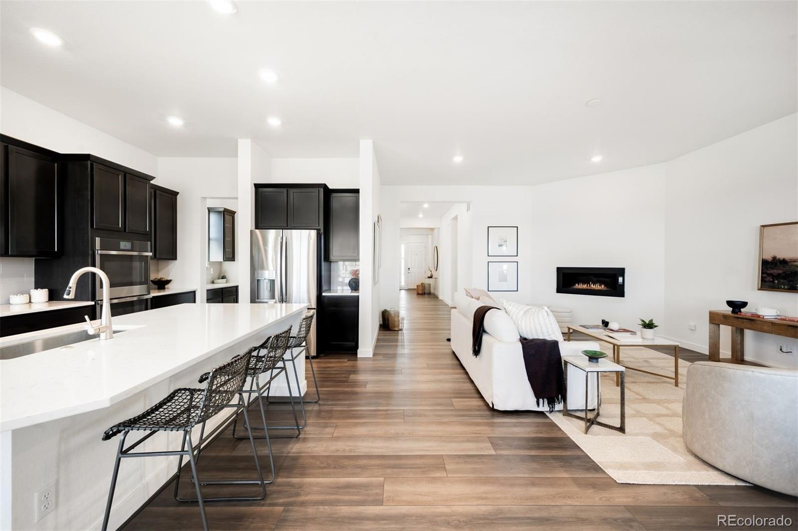 MLS Image #16 for 15920  willow way,thornton, Colorado