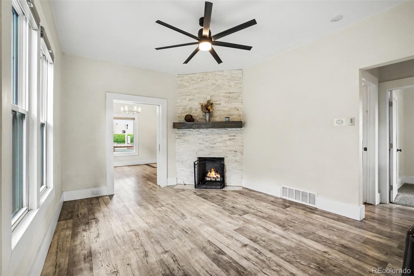 MLS Image #3 for 911 w pikes peak avenue,colorado springs, Colorado