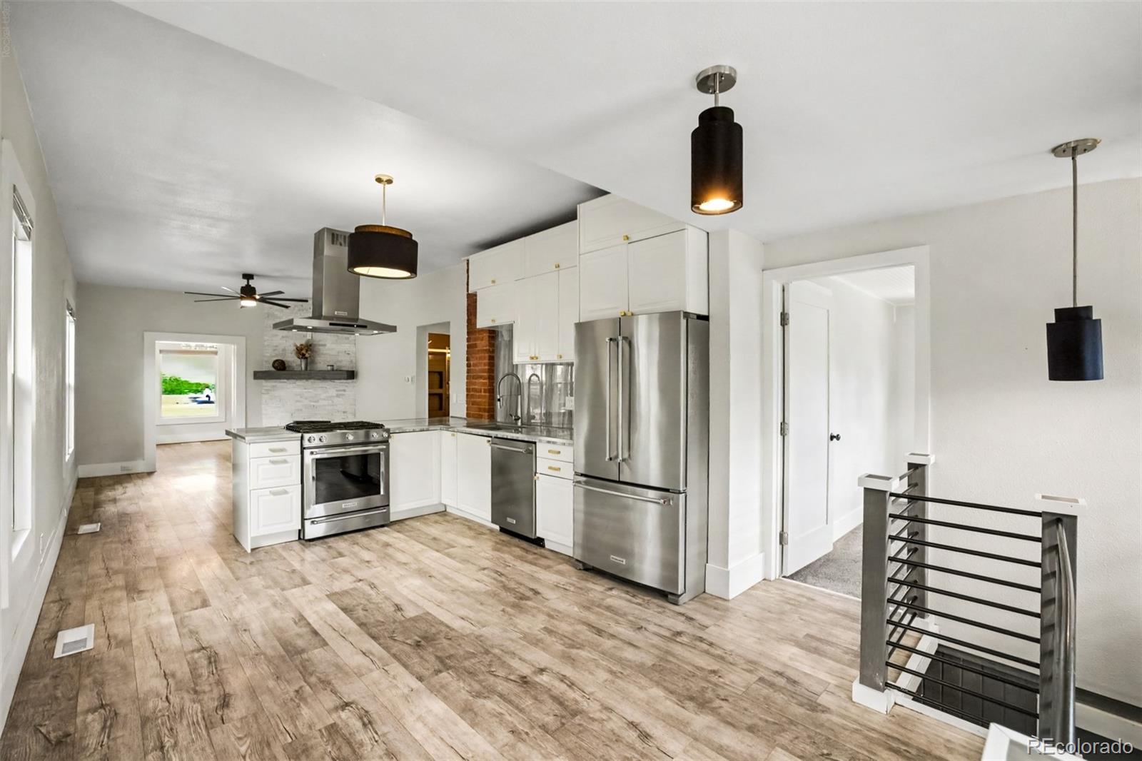 MLS Image #7 for 911 w pikes peak avenue,colorado springs, Colorado