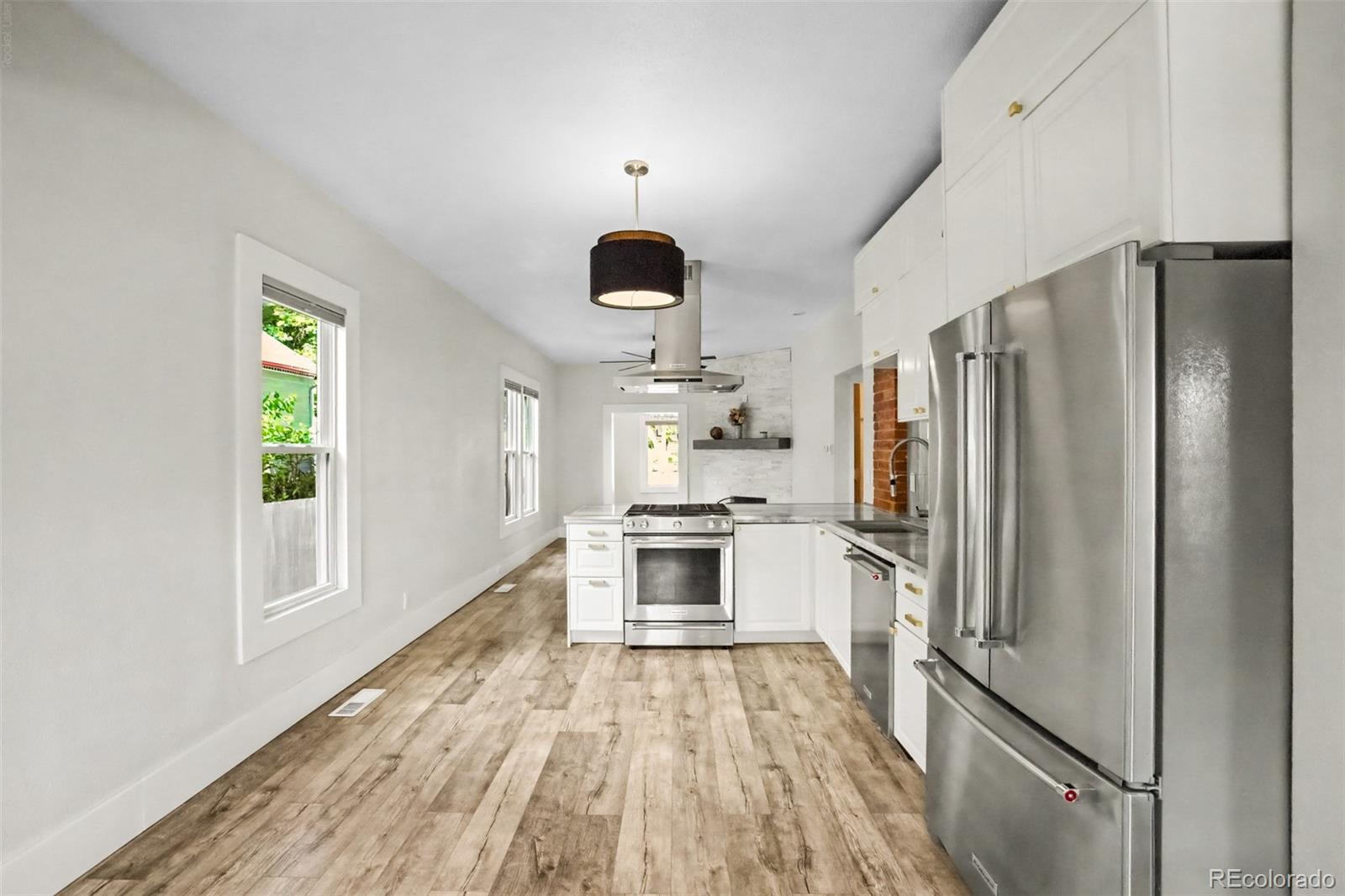 MLS Image #8 for 911 w pikes peak avenue,colorado springs, Colorado