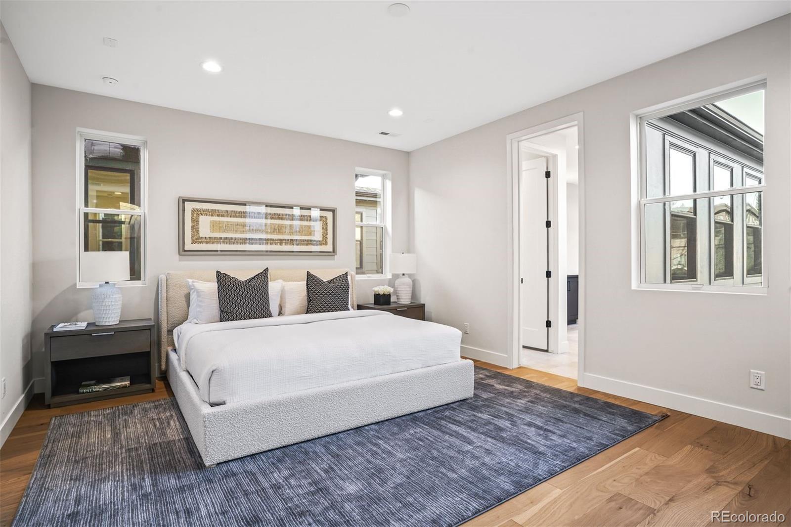 MLS Image #10 for 574  adams street,denver, Colorado