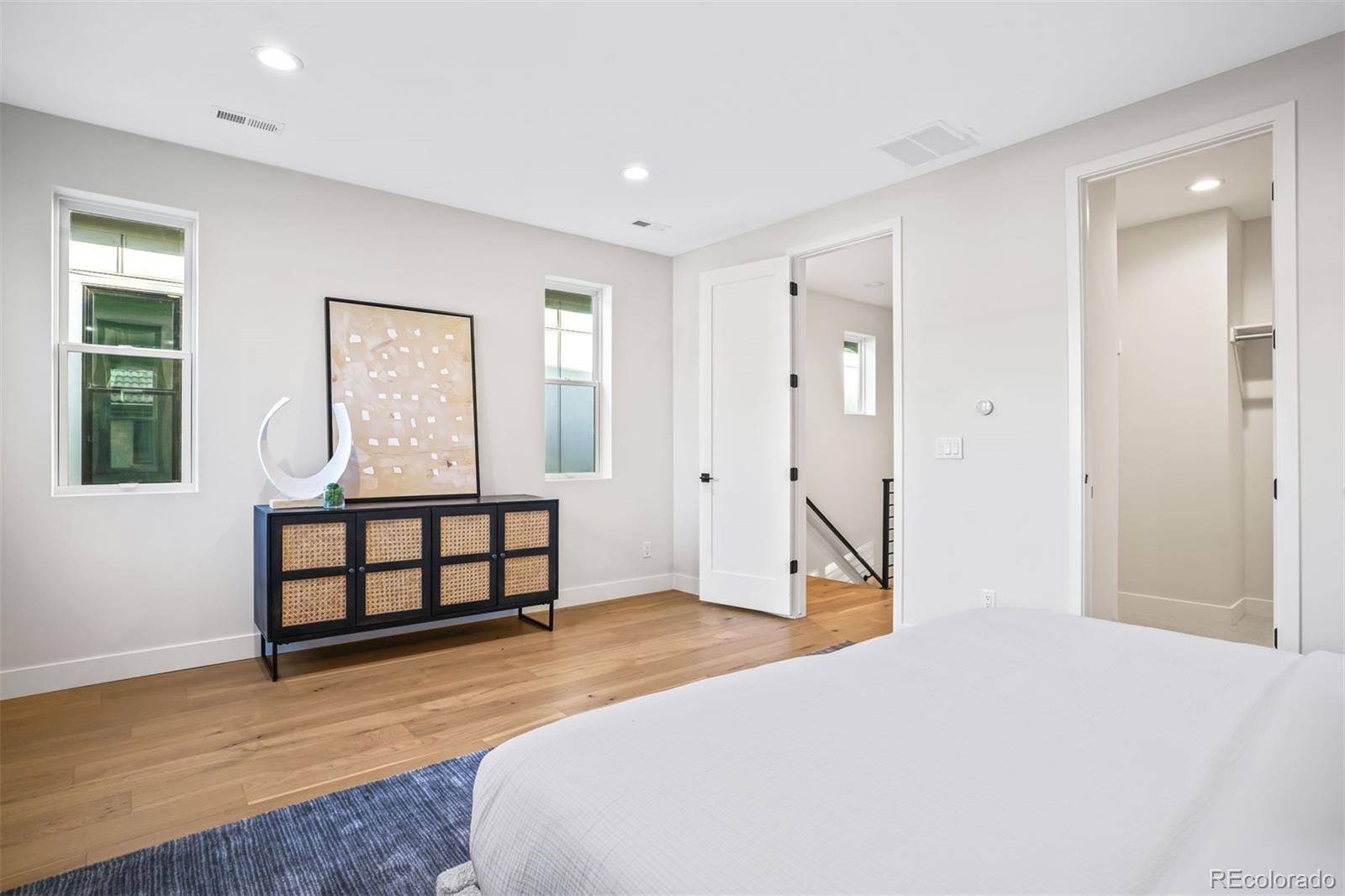 MLS Image #11 for 574  adams street,denver, Colorado