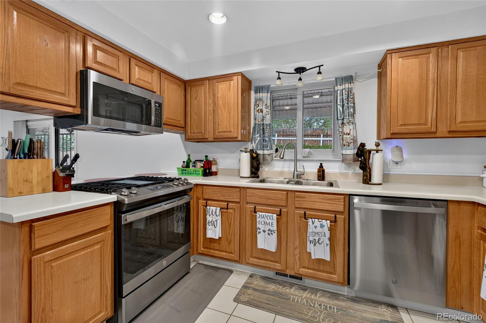 MLS Image #6 for 13517 w alaska drive,denver, Colorado