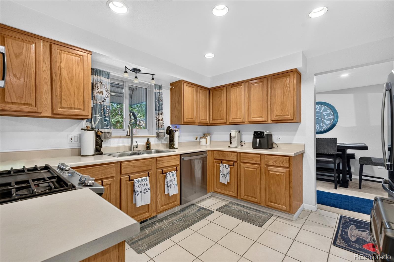 MLS Image #9 for 13517 w alaska drive,denver, Colorado