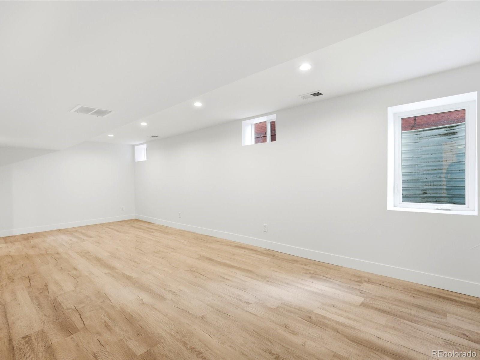 MLS Image #33 for 2831 n gaylord street,denver, Colorado