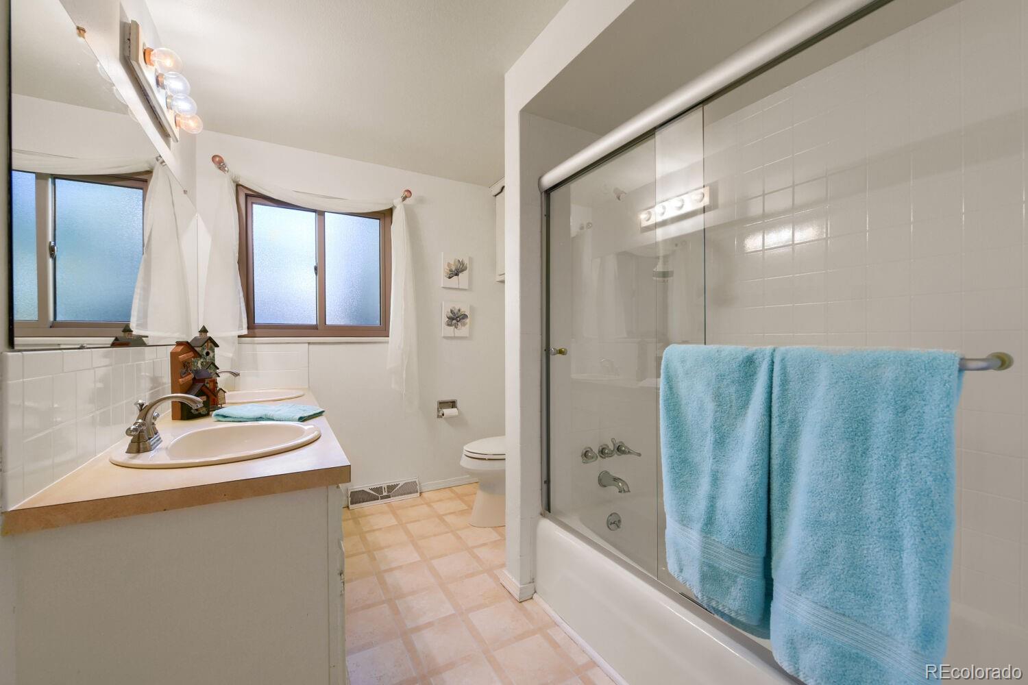 MLS Image #29 for 7181 w morraine drive,littleton, Colorado