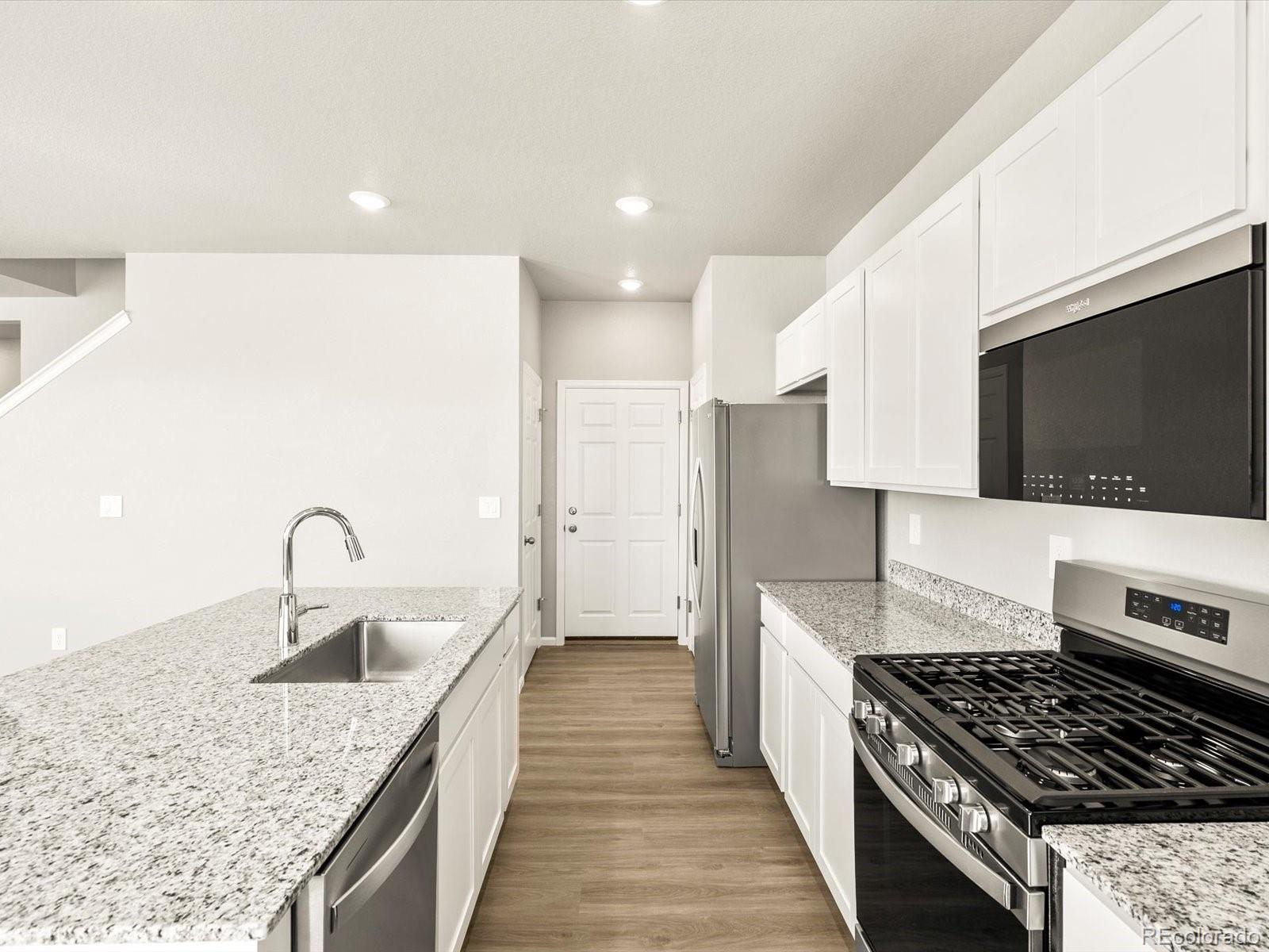 MLS Image #11 for 12094 e 101st avenue,commerce city, Colorado