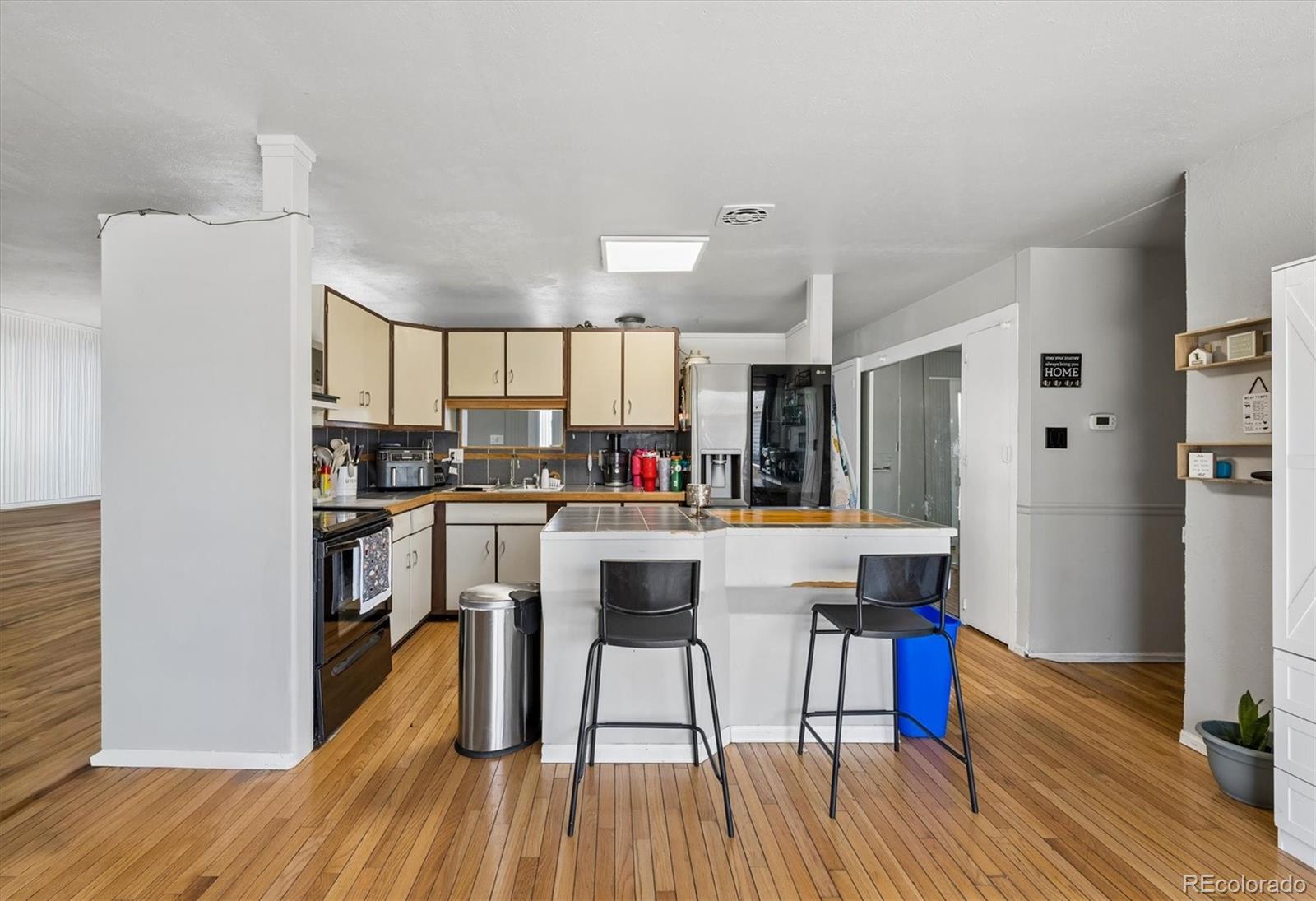 MLS Image #3 for 641  badding drive,thornton, Colorado