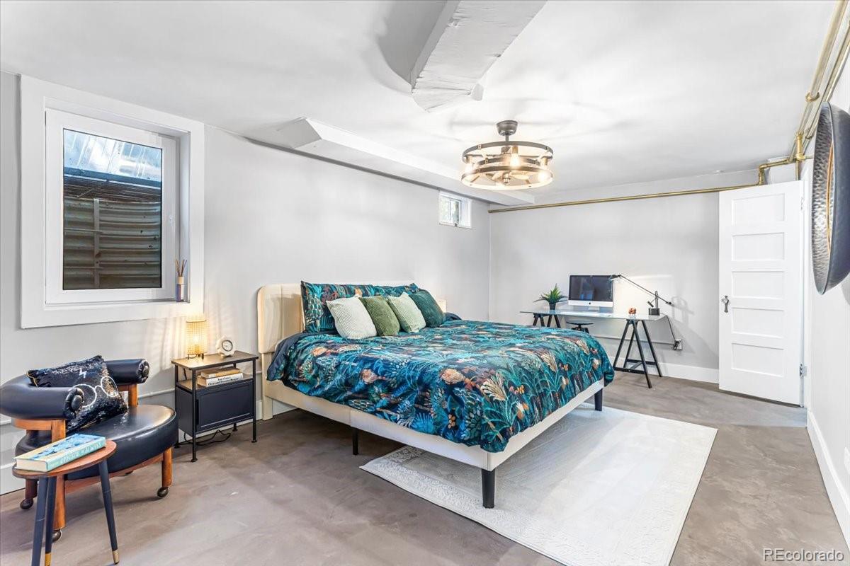 MLS Image #27 for 1533 n oneida street,denver, Colorado