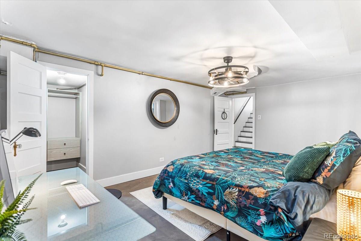 MLS Image #28 for 1533 n oneida street,denver, Colorado