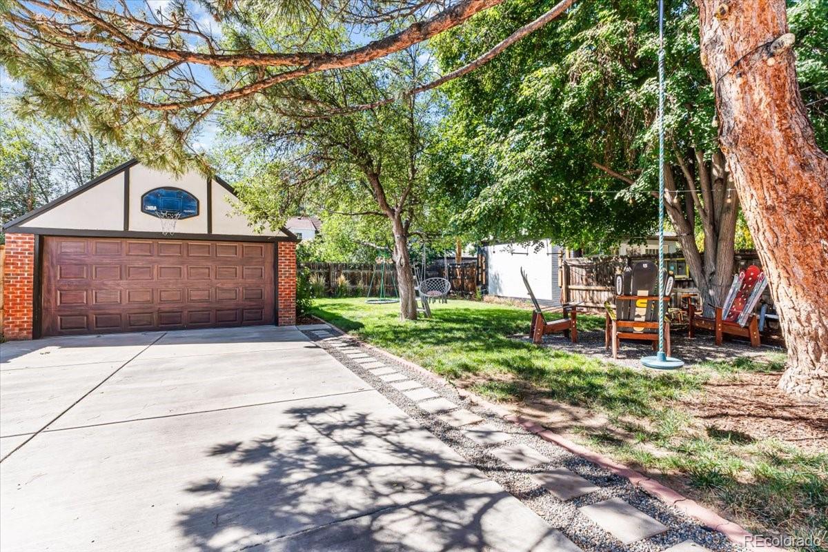 MLS Image #34 for 1533 n oneida street,denver, Colorado