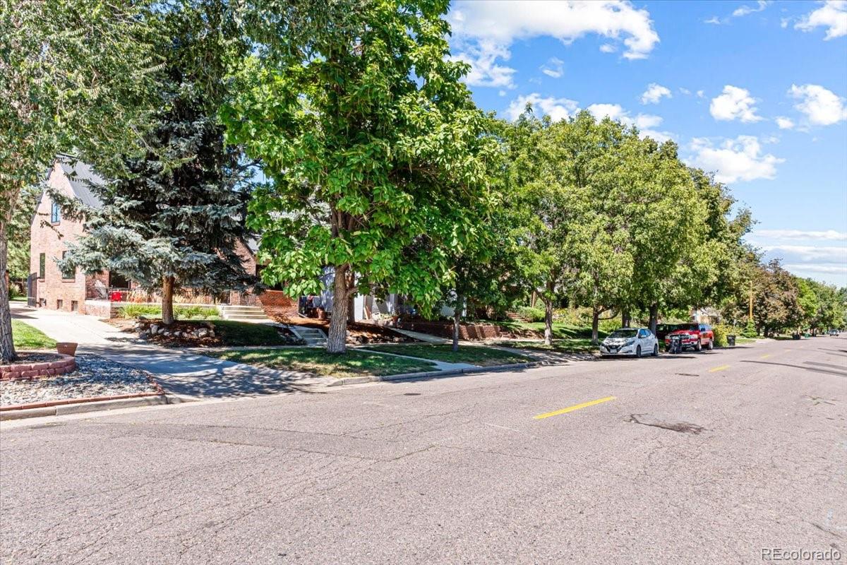 MLS Image #5 for 1533 n oneida street,denver, Colorado