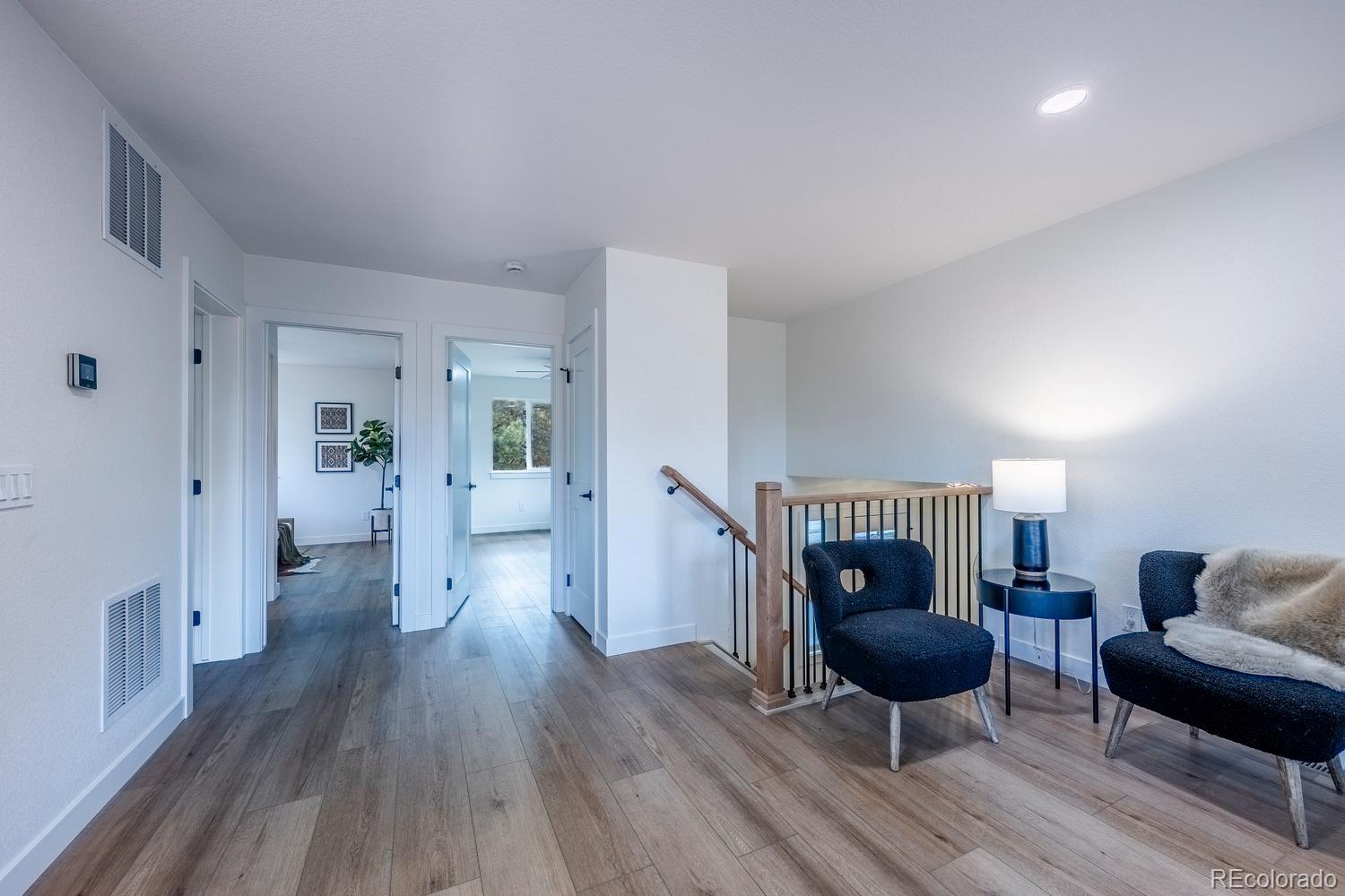 MLS Image #11 for 7019 w portland avenue,littleton, Colorado