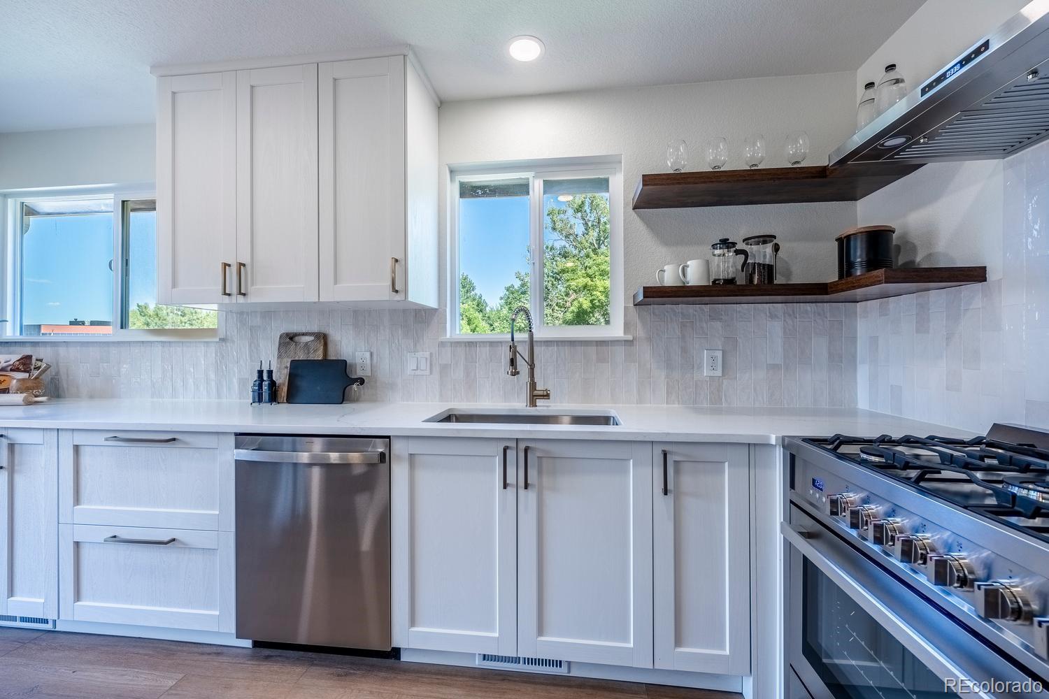 MLS Image #17 for 7019 w portland avenue,littleton, Colorado