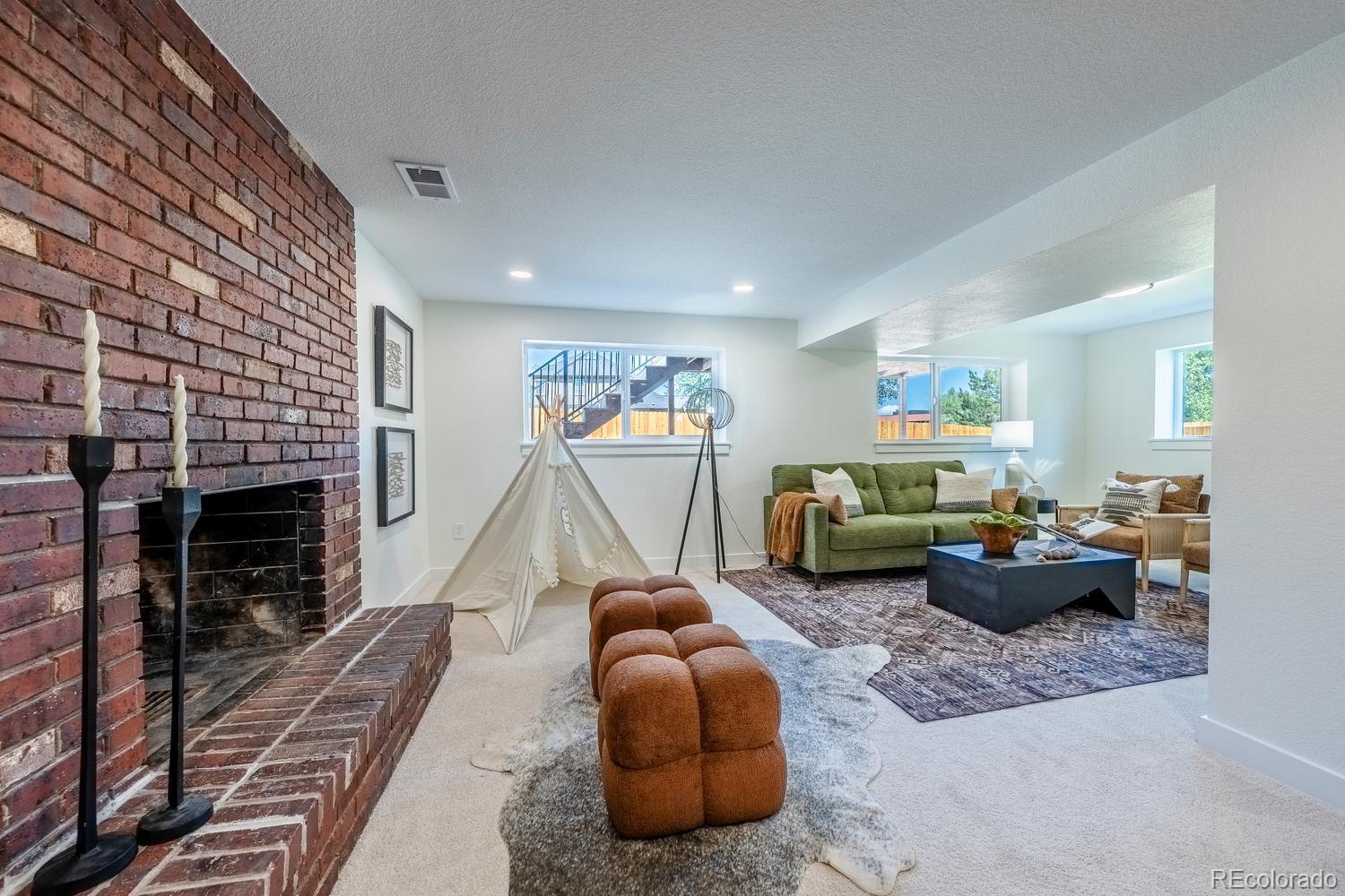 MLS Image #26 for 7019 w portland avenue,littleton, Colorado