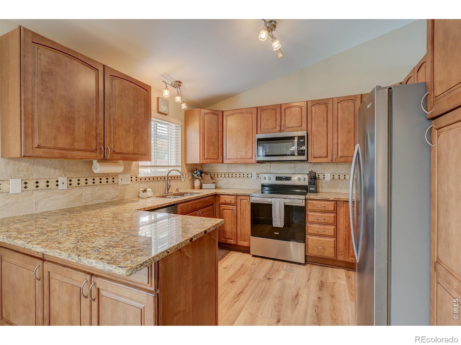 MLS Image #15 for 308  medinah avenue,johnstown, Colorado